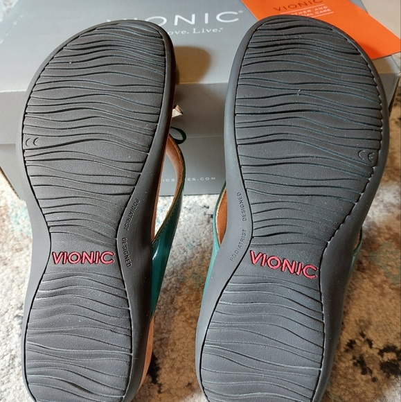 Vionic Bella ll Sandal Size 6.5 - Picture 4 of 10